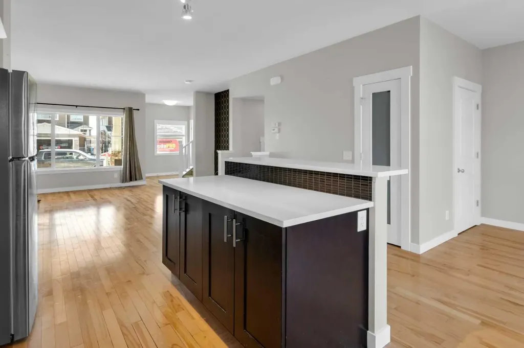 24 Royal Birch Park NW Calgary AB T3G 0B8