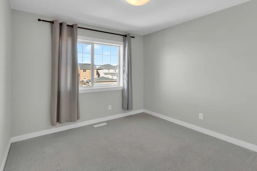 24 Royal Birch Park NW Calgary AB T3G 0B8