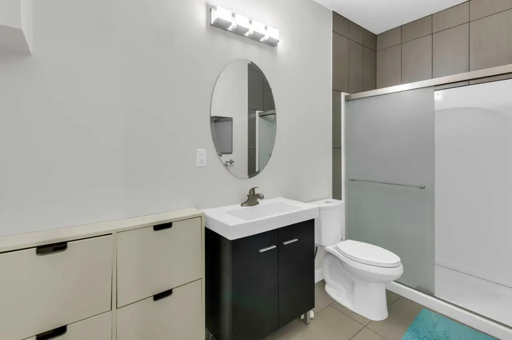 24 Royal Birch Park NW Calgary AB T3G 0B8