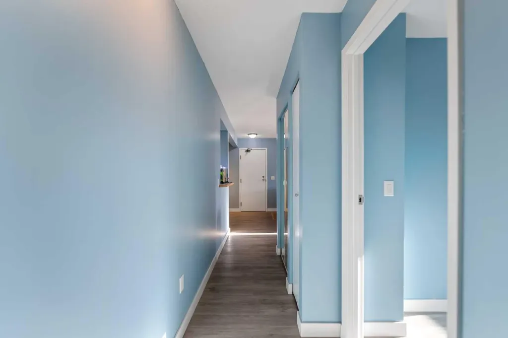 13045 6 Street SW Calgary AB T2W 5H1
