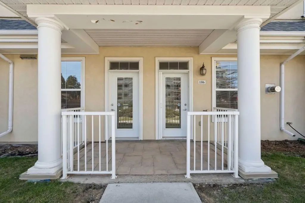 3650 Marda Link SW Calgary AB T2T 6G9