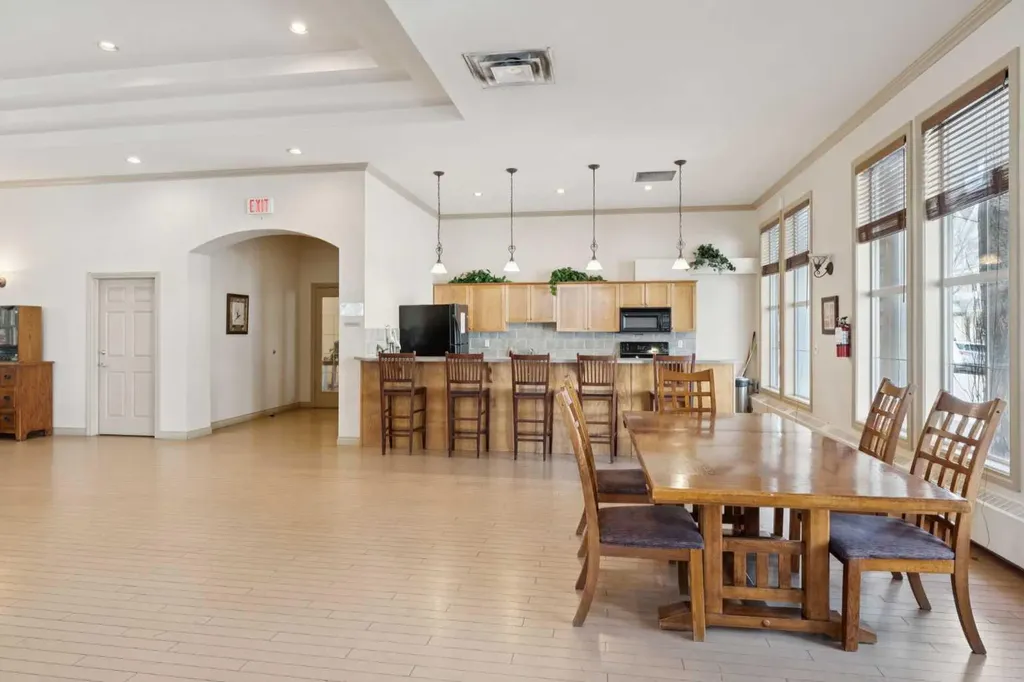 3650 Marda Link SW Calgary AB T2T 6G9