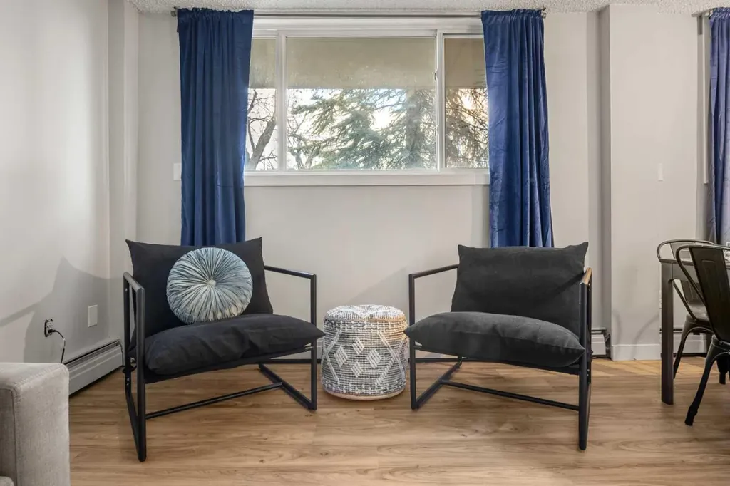 313 20 Avenue SW Calgary AB T2S 0E6