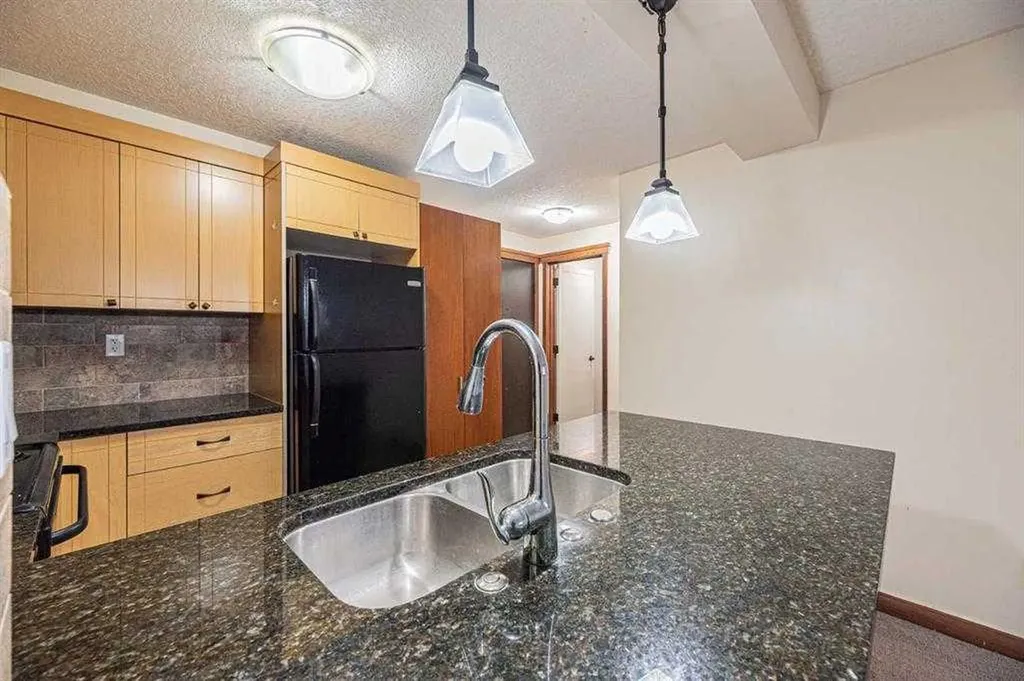 920 68 Avenue SW Calgary AB T2V0N6
