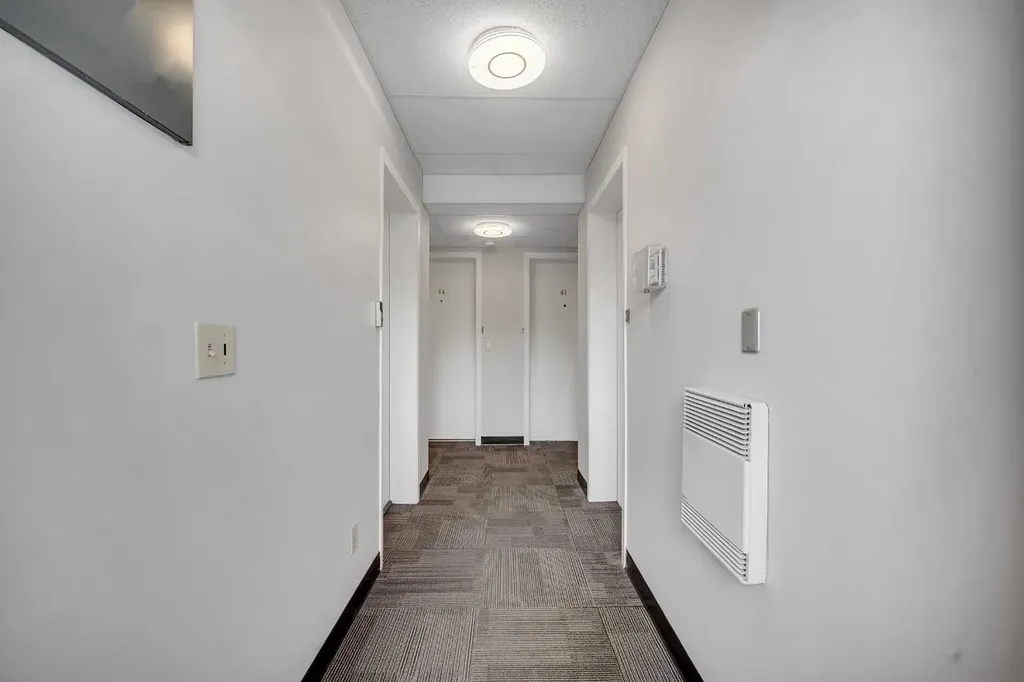 175 Manora Place NE Calgary AB T2A 5P7