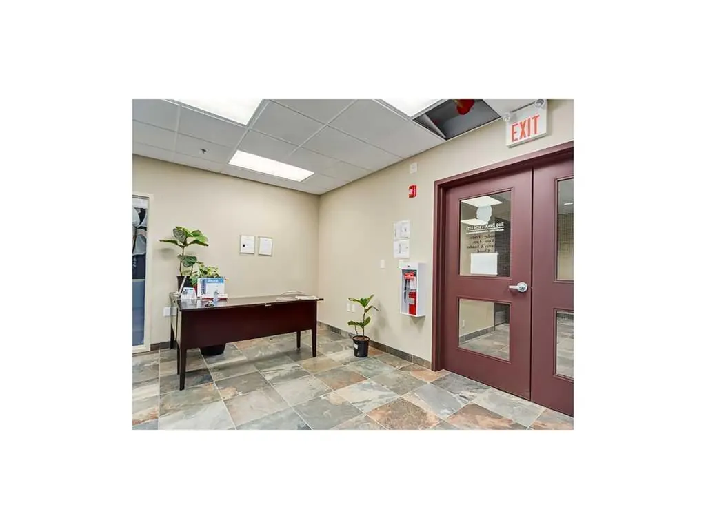 52 Gateway Drive NE Airdrie AB T4B 0J6
