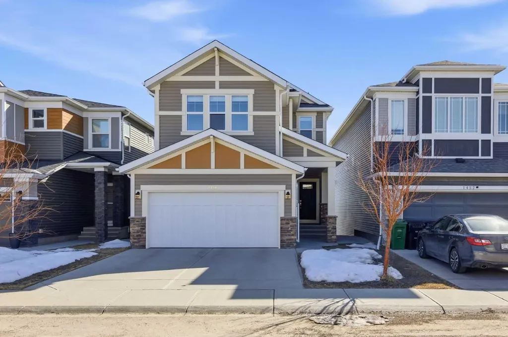 1456 Livingston Way NE Calgary AB T3P 0Z4
