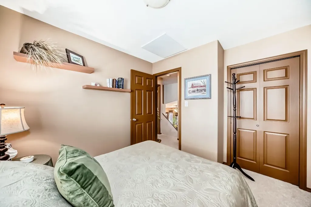 493 Squamish Lane W Lethbridge AB T1K 7W7