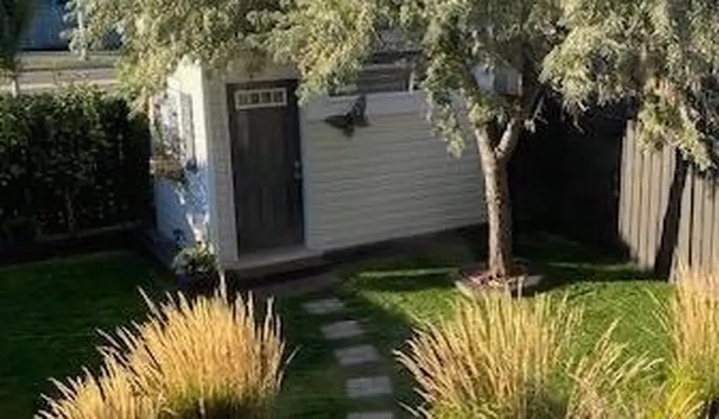 493 Squamish Lane W Lethbridge AB T1K 7W7