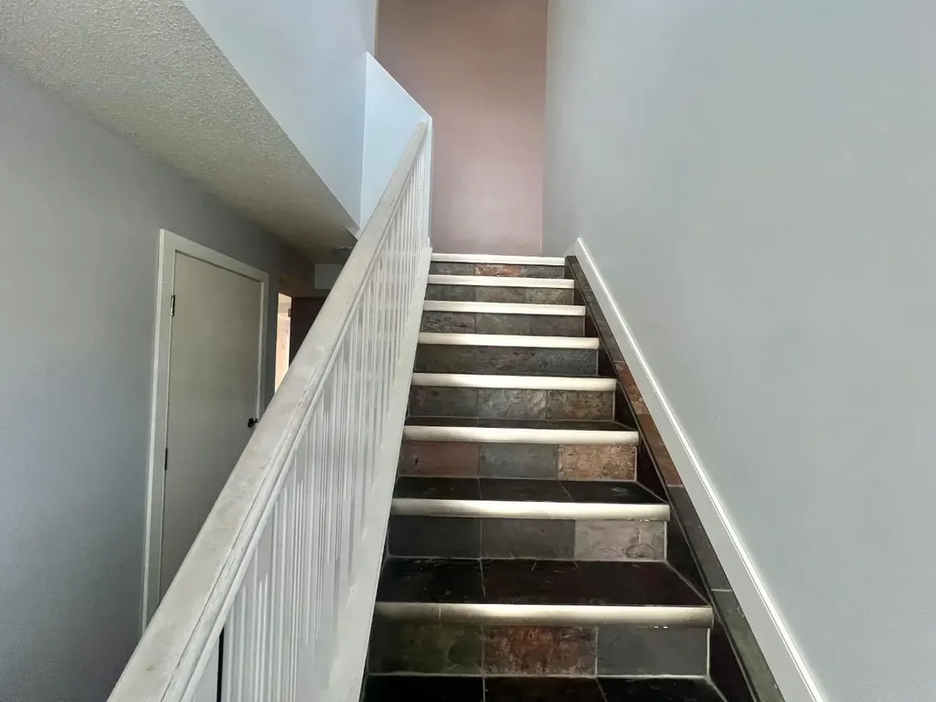 123 Country Hills Villas NW Calgary AB T3K 4S8