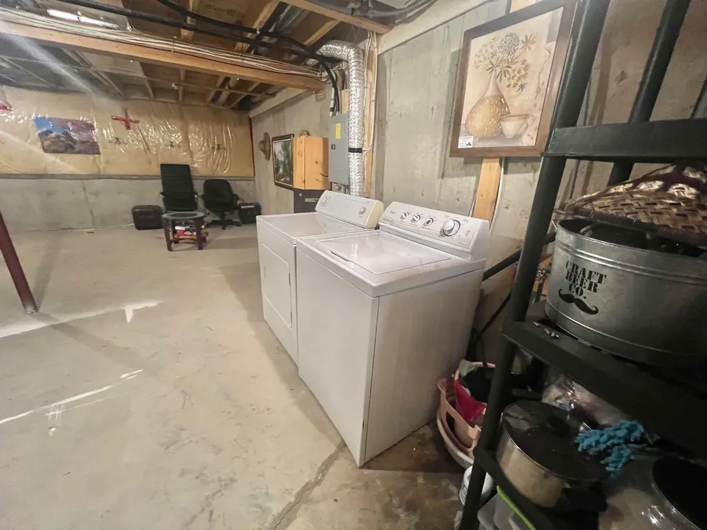 123 Country Hills Villas NW Calgary AB T3K 4S8