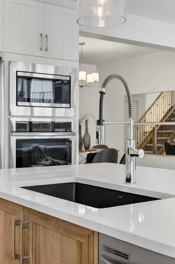 67 Versant Way SW Calgary AB T3M 4A4