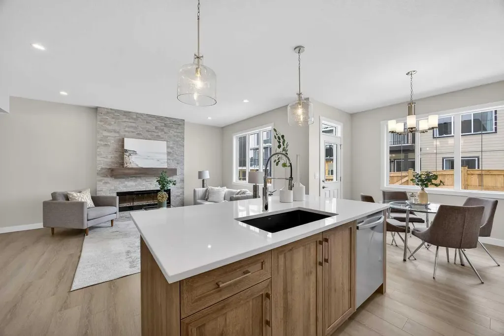 67 Versant Way SW Calgary AB T3M 4A4