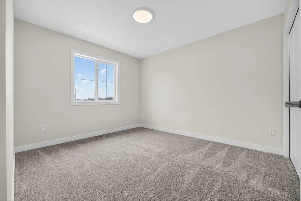 67 Versant Way SW Calgary AB T3M 4A4