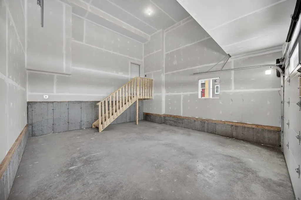 67 Versant Way SW Calgary AB T3M 4A4