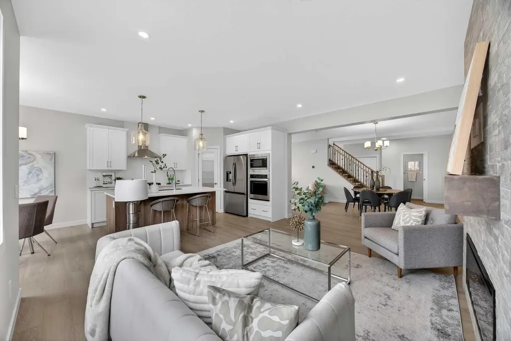 67 Versant Way SW Calgary AB T3M 4A4
