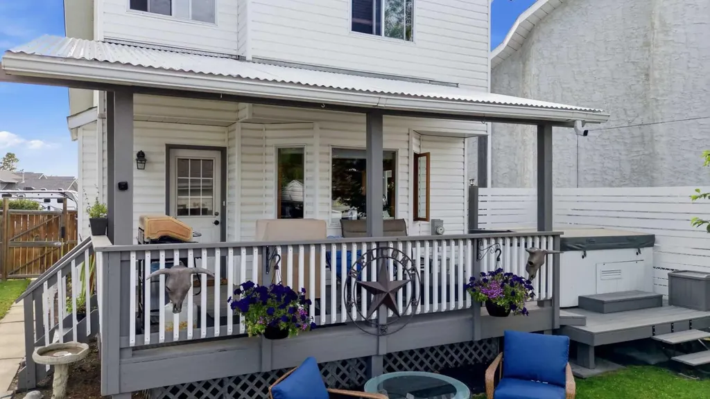 6134 52 Street Close Ponoka AB T4J 1E8