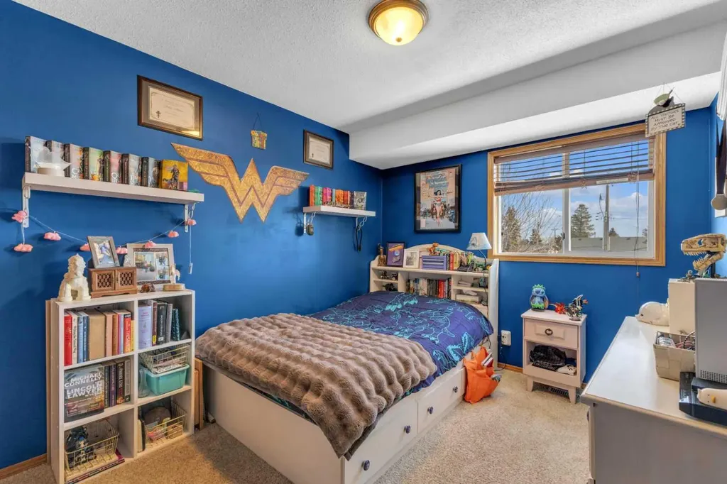 6134 52 Street Close Ponoka AB T4J 1E8