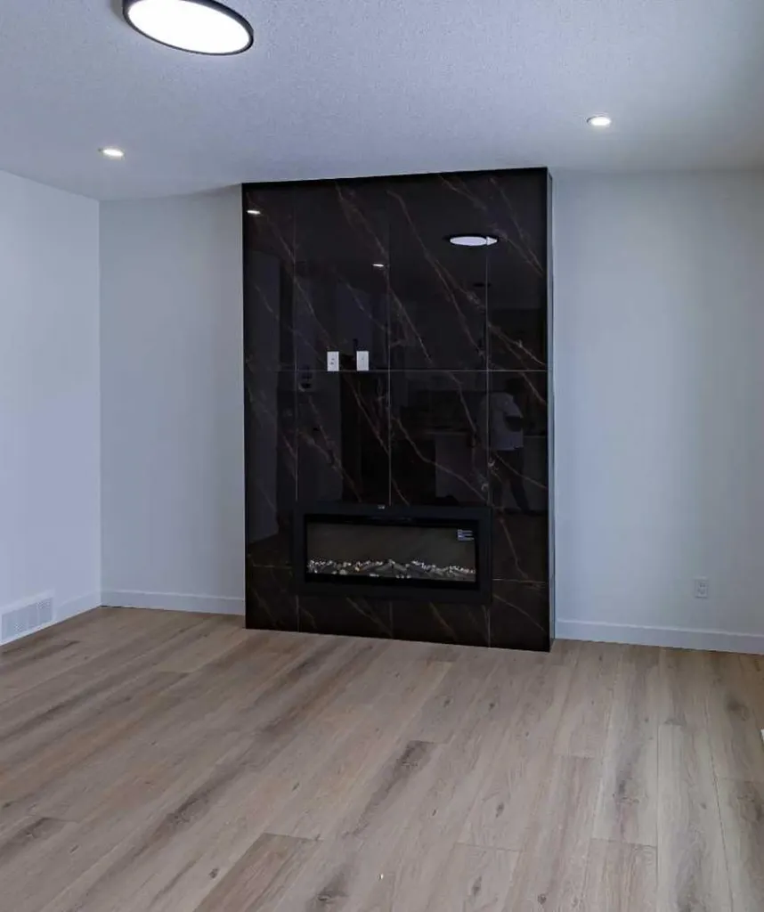 178 Lakewood Crescent Strathmore AB T0J 1Y0