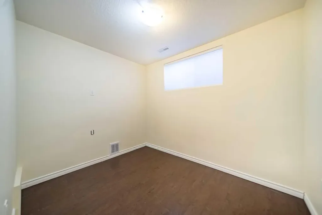 503 Windbrook Heights SW Airdrie AB T4B3X2
