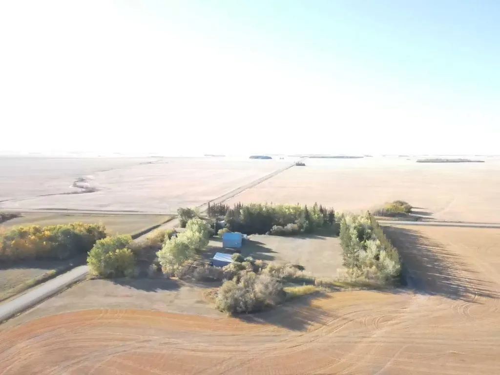 81404 Rr223 Rural Northern Sunrise County AB T8S1S4