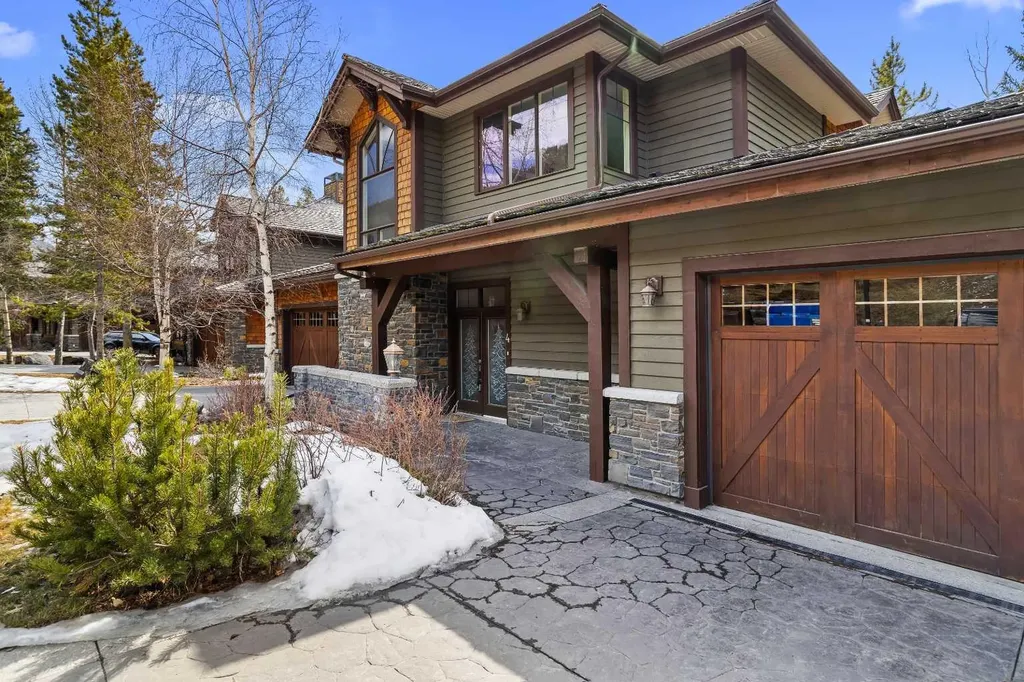 149 Stone Creek Road Canmore AB T1W 3A6