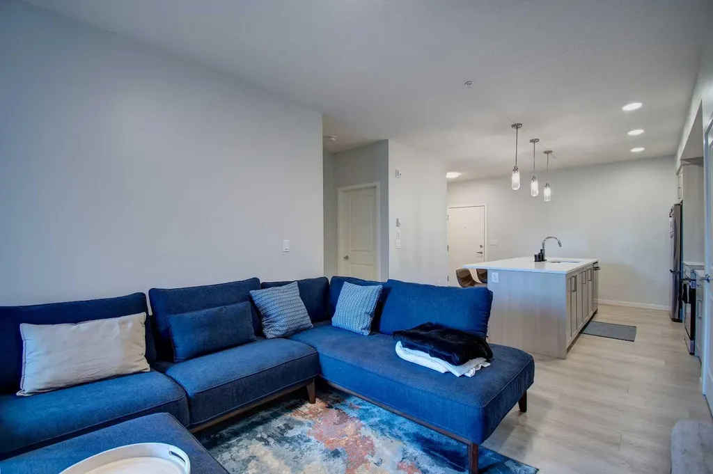 20295 Seton Way SE Calgary AB T3M 3Y9