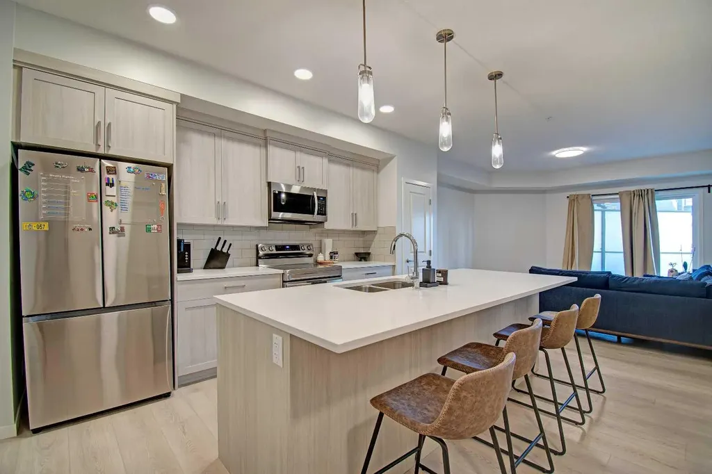 20295 Seton Way SE Calgary AB T3M 3Y9