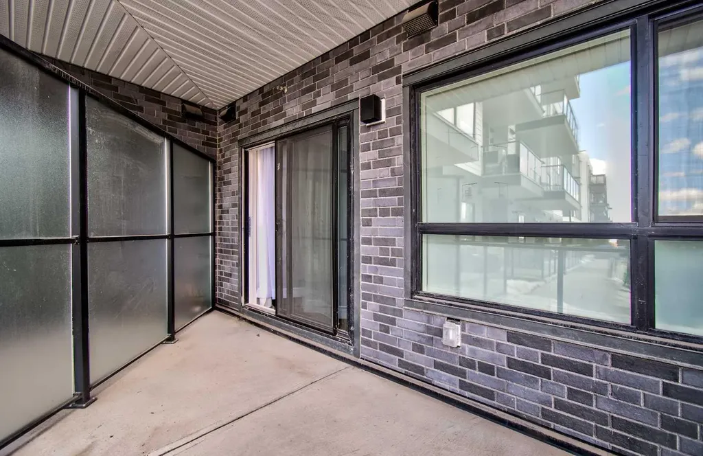 20295 Seton Way SE Calgary AB T3M 3Y9