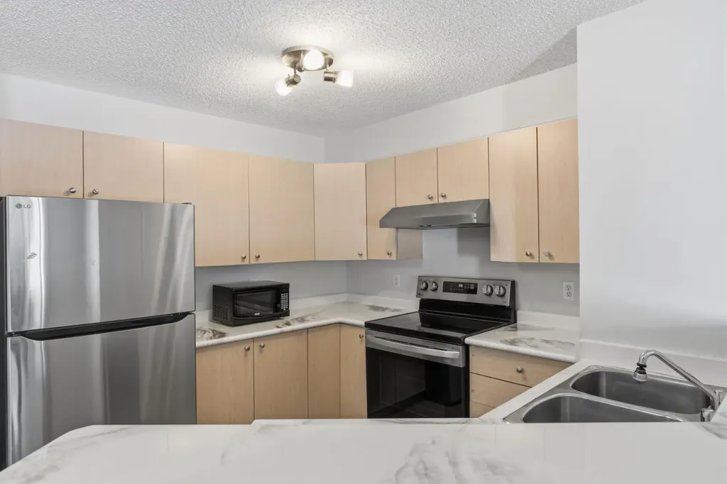 4975 130 Avenue SE Calgary AB T2Z 4P2