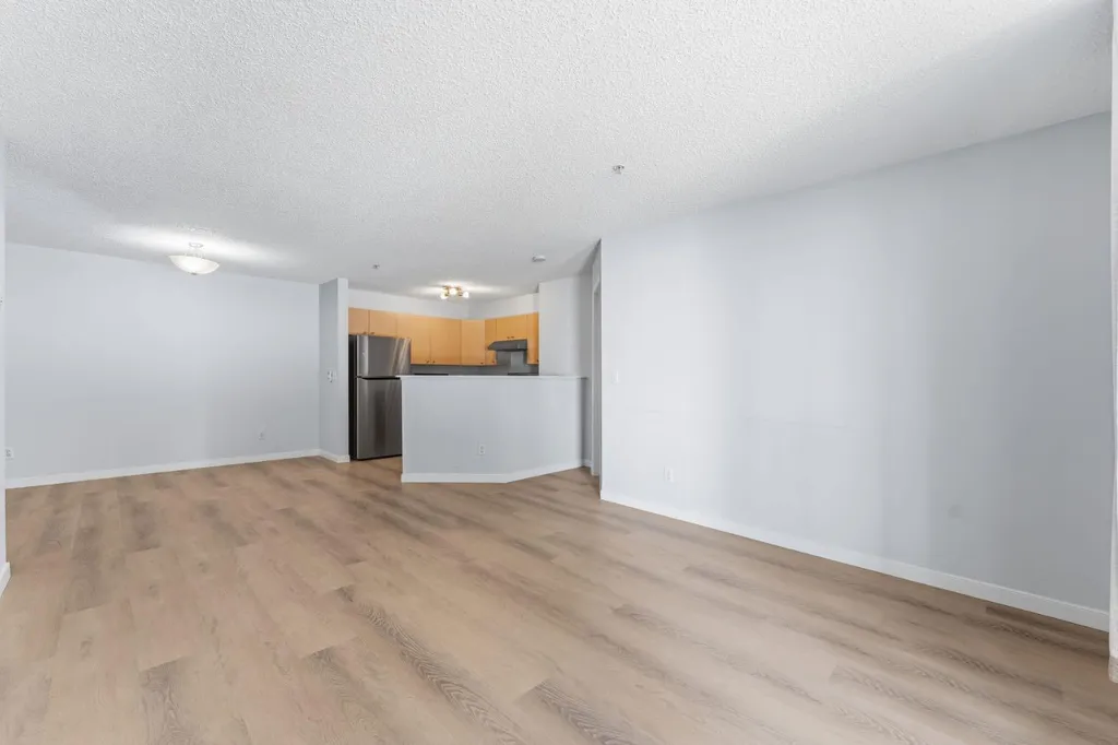 4975 130 Avenue SE Calgary AB T2Z 4P2