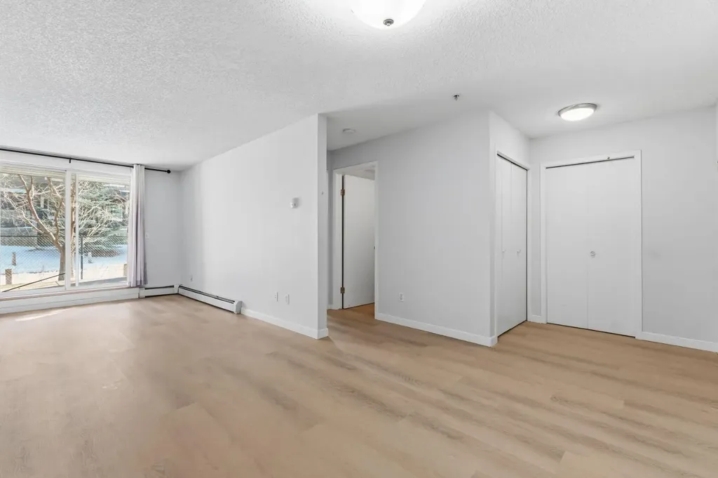 4975 130 Avenue SE Calgary AB T2Z 4P2