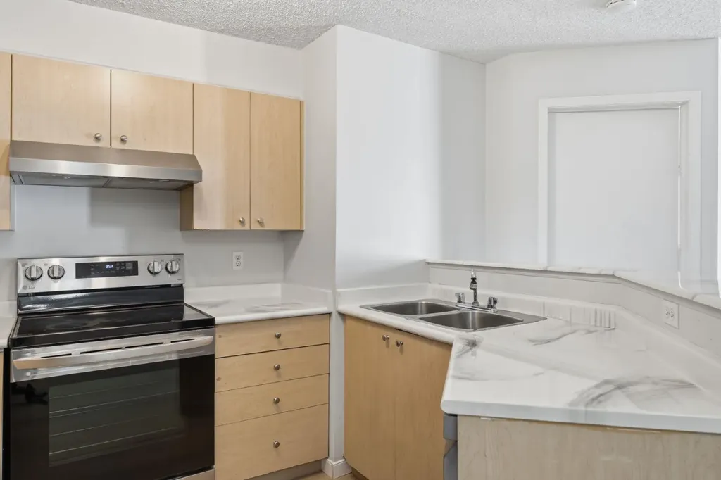 4975 130 Avenue SE Calgary AB T2Z 4P2