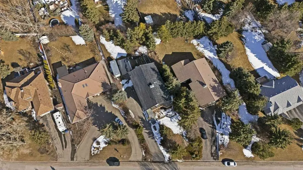 764 East Chestermere Drive Chestermere AB T1X 1A6