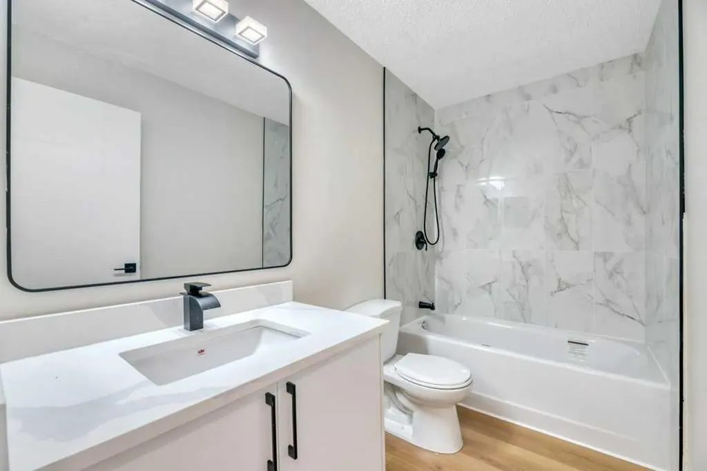75 Templemont Way NE Calgary AB T1Y 5K8
