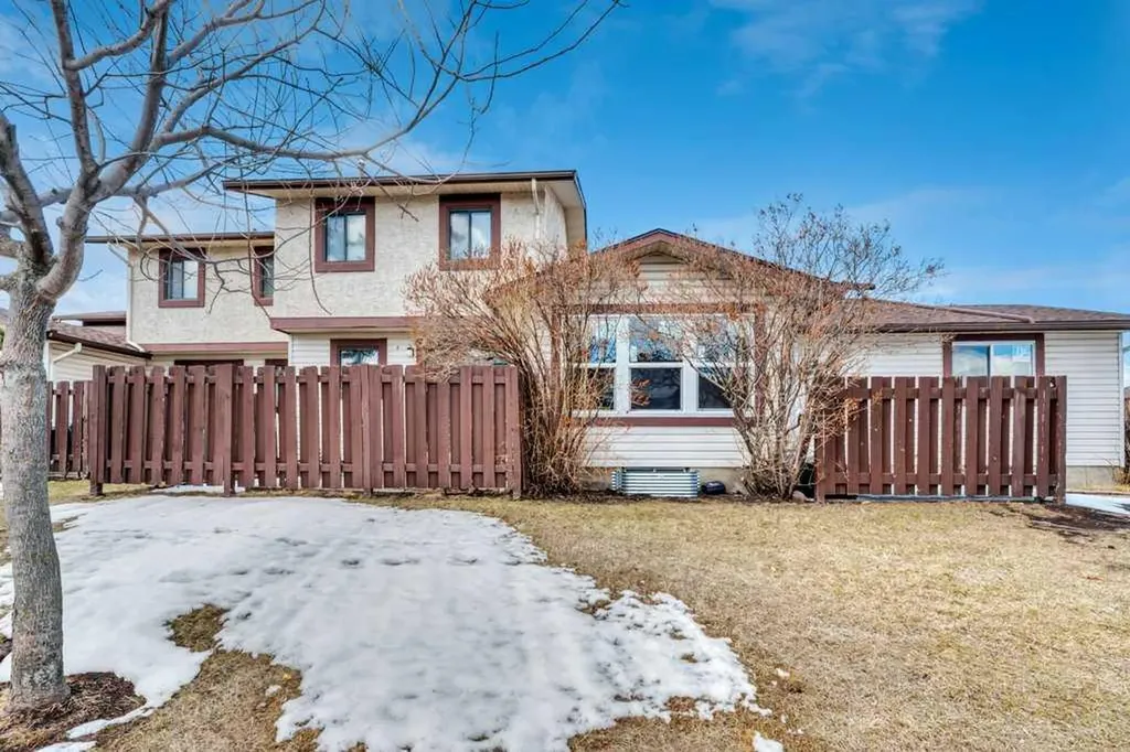 75 Templemont Way NE Calgary AB T1Y 5K8