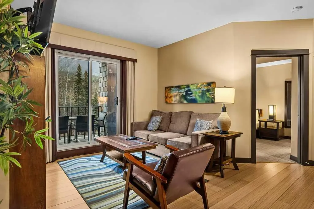 1818 Mountain Avenue Canmore AB T1W3M3