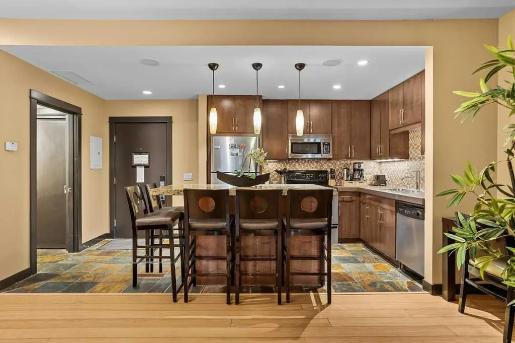 1818 Mountain Avenue Canmore AB T1W3M3