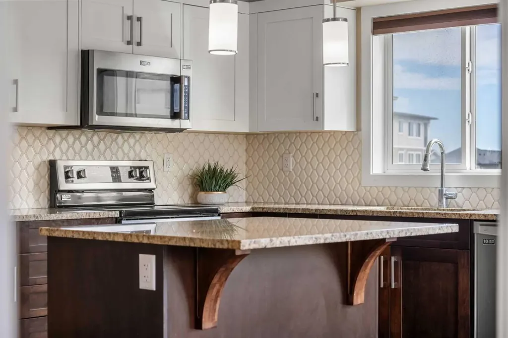 450 Sage Valley Drive NW Calgary AB T3R 0V5