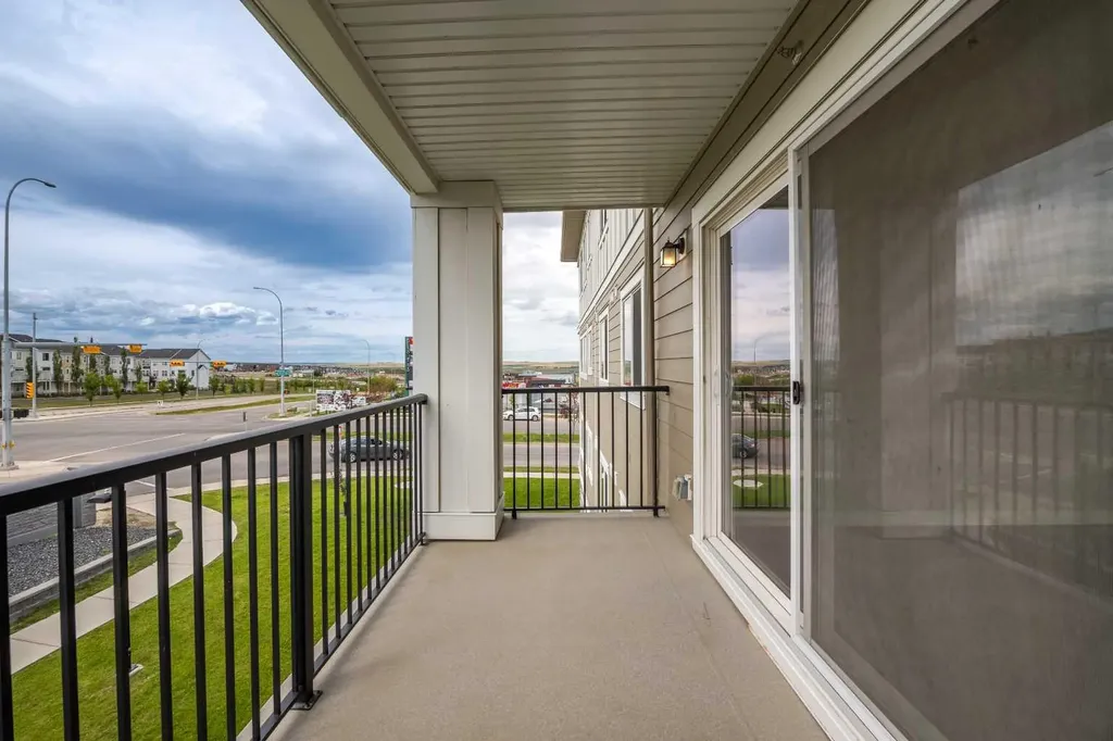 450 Sage Valley Drive NW Calgary AB T3R 0V5