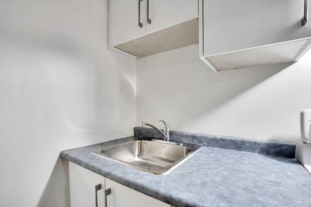 26 Falmead Bay NE Calgary AB T3j 1H2