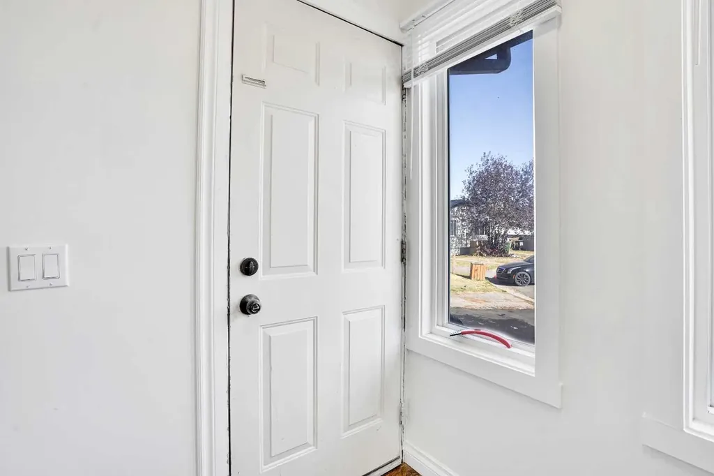 26 Falmead Bay NE Calgary AB T3j 1H2