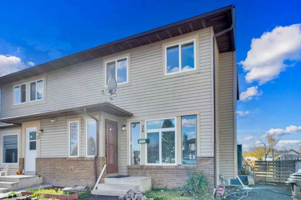 26 Falmead Bay NE Calgary AB T3j 1H2