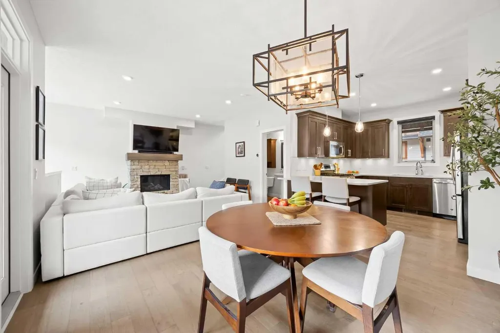 102 Stewart Creek Rise Canmore AB T1W 0K6