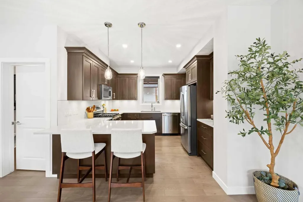 102 Stewart Creek Rise Canmore AB T1W 0K6