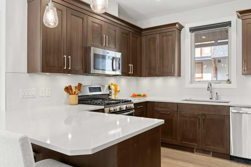 102 Stewart Creek Rise Canmore AB T1W 0K6