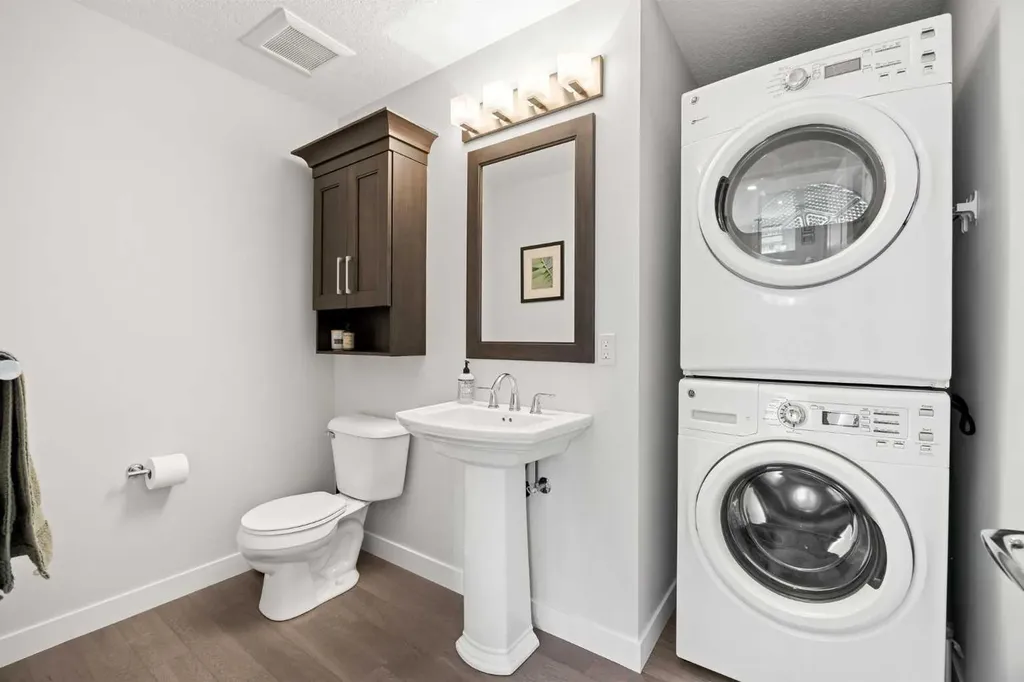 102 Stewart Creek Rise Canmore AB T1W 0K6
