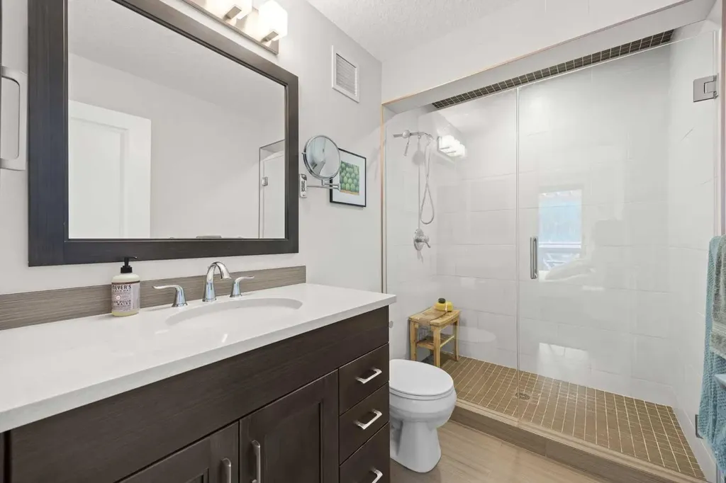 102 Stewart Creek Rise Canmore AB T1W 0K6