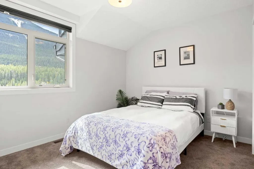 102 Stewart Creek Rise Canmore AB T1W 0K6