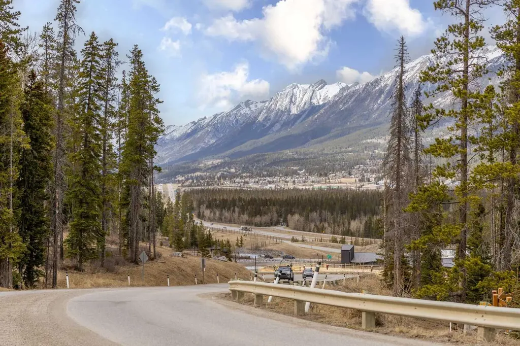 102 Stewart Creek Rise Canmore AB T1W 0K6